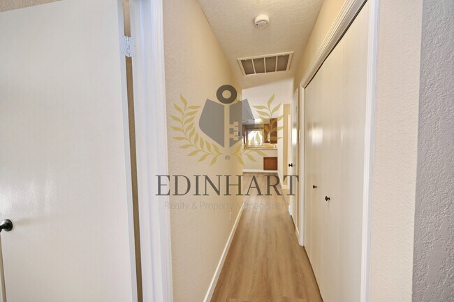 Building Photo - 6353 N Brix Ave
