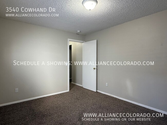 Building Photo - 3540 Cowhand Dr