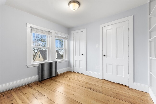 Building Photo - 25 Blanche St