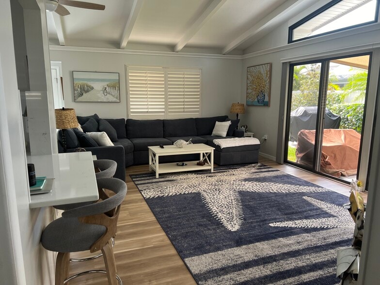 Building Photo - 500 Park Blvd S