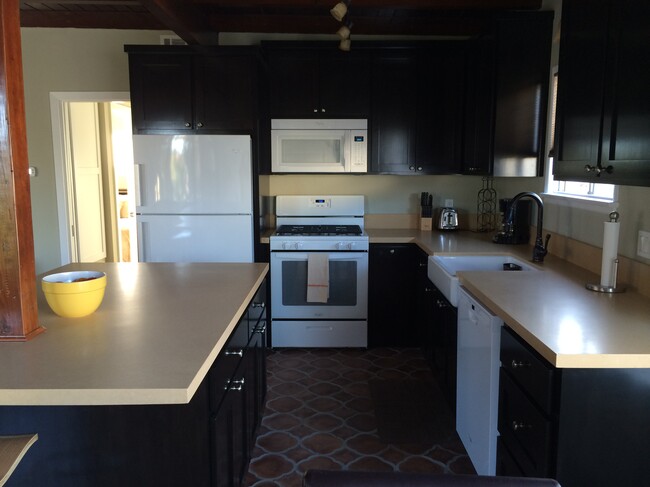 Recently remodeled kitchen - 1219 17th St