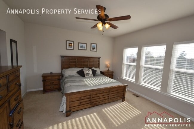 Building Photo - 533 Leftwich Ln