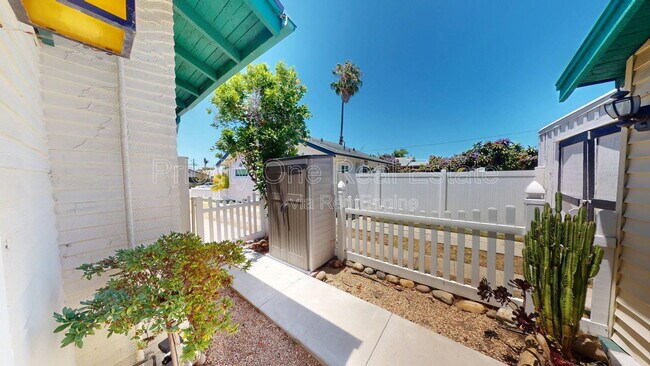Building Photo - 3339 33rd St