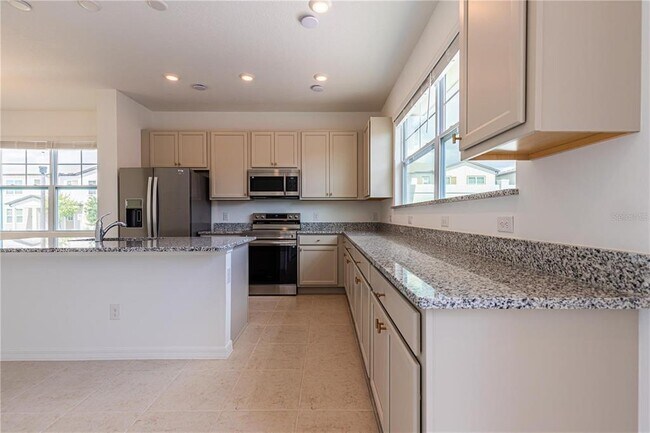 Building Photo - 17230 Melogold Wy