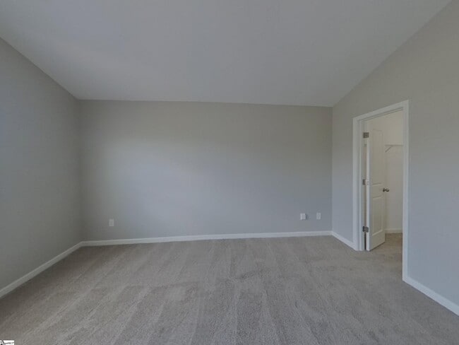 Building Photo - 117 Prairie Wolf Run