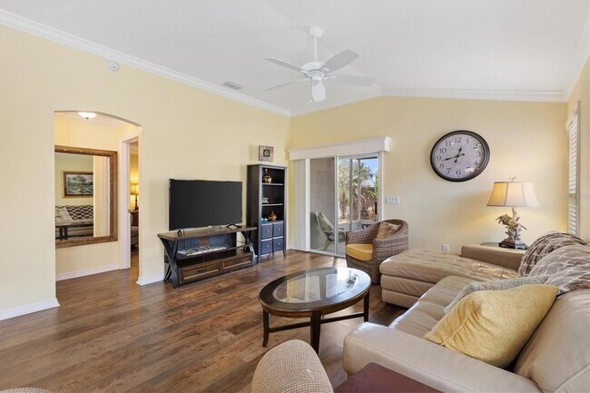 Building Photo - 3025 Bartow Ln