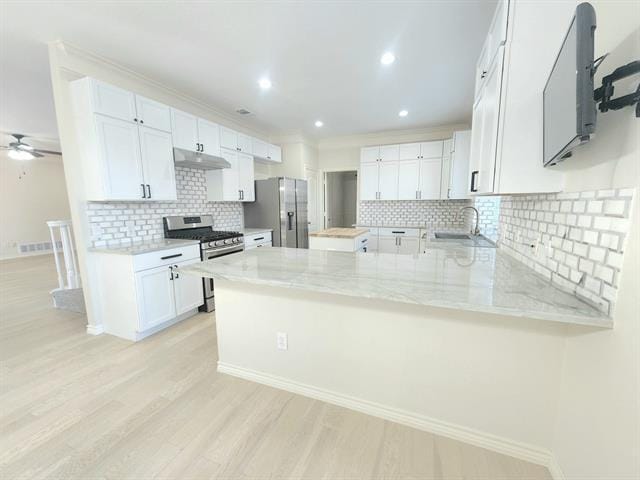 Building Photo - 7220 Hillview Dr