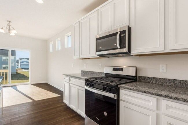 Building Photo - 317 Raccoon Ave