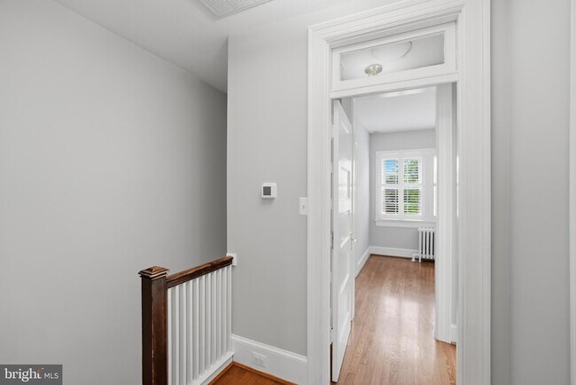Building Photo - 3839 Beecher St NW