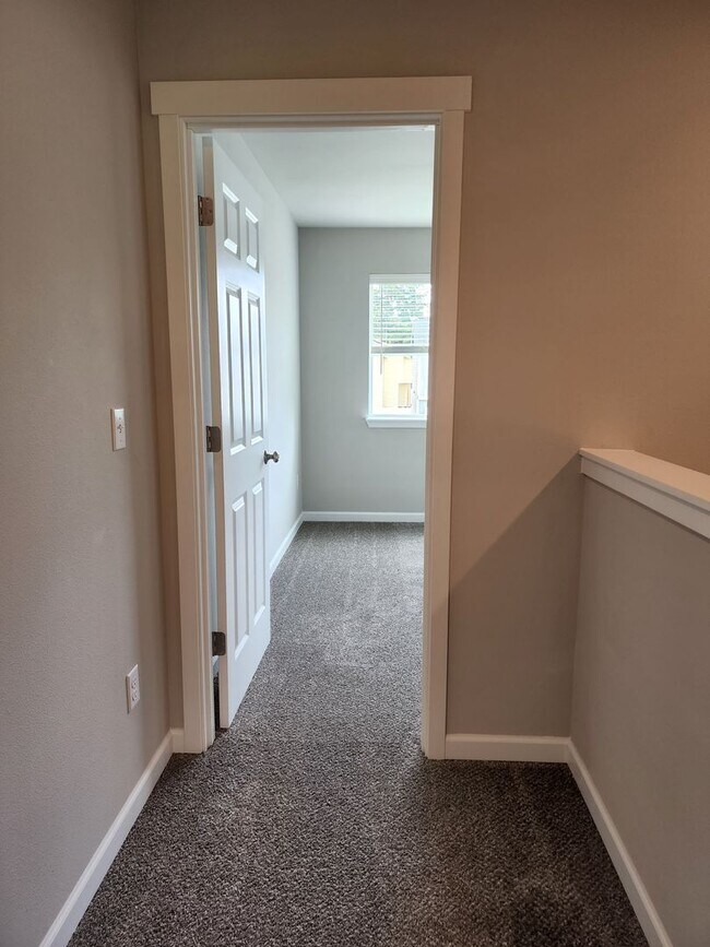 Building Photo - Yelm Creek Estates, New Construction 4 Bedroom, 2.5 Bathroom Home!  Back on the Market & Ready NOW!