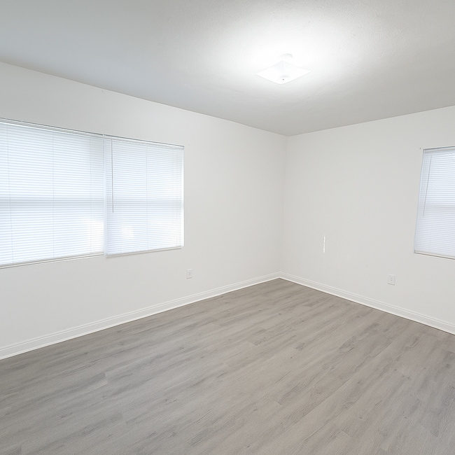 Building Photo - Charming Home for Rent in Murray Hill!