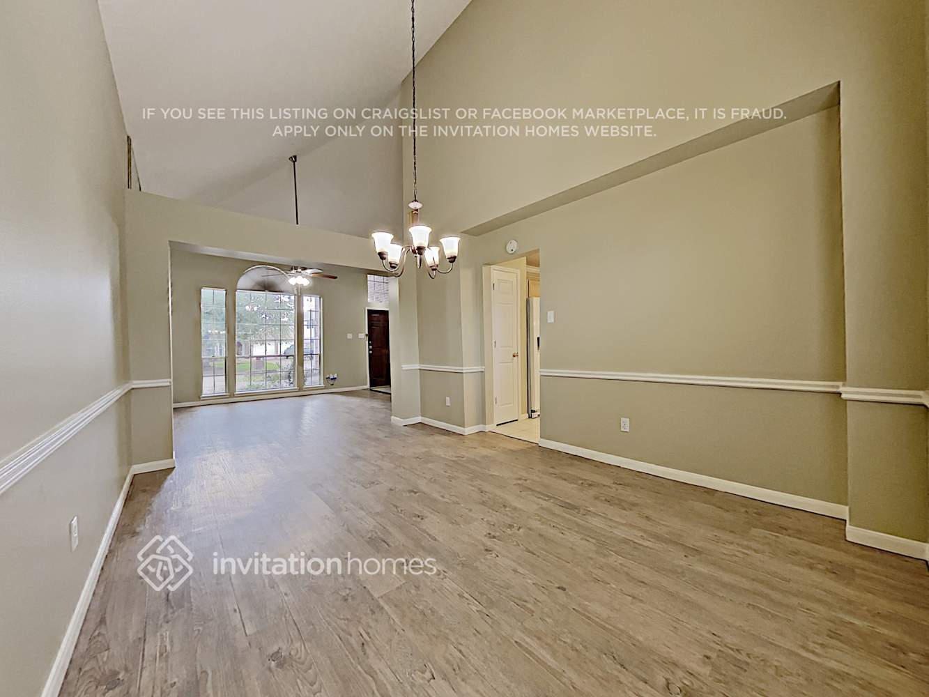 Building Photo - 8006 Carmel Cir