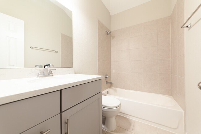 Building Photo - 22138 Grand Mist Dr