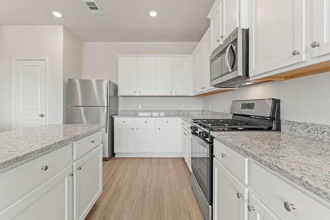 Building Photo - 8819 New Jade Dr