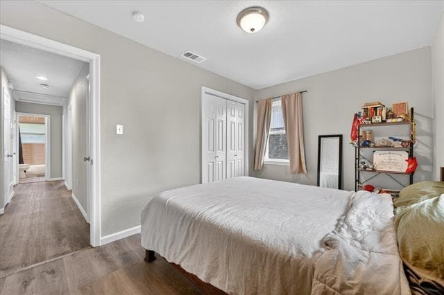 Building Photo - 324 N Shore Pl