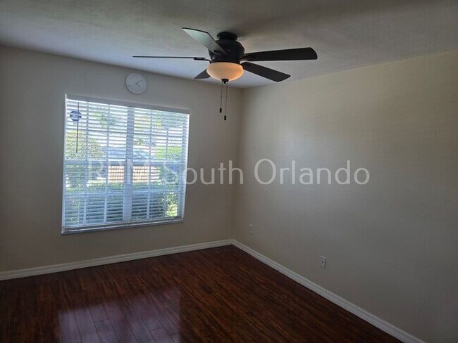 Building Photo - Herons Cove