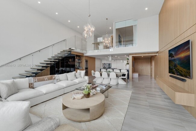 Building Photo - 4701 Meridian Ave