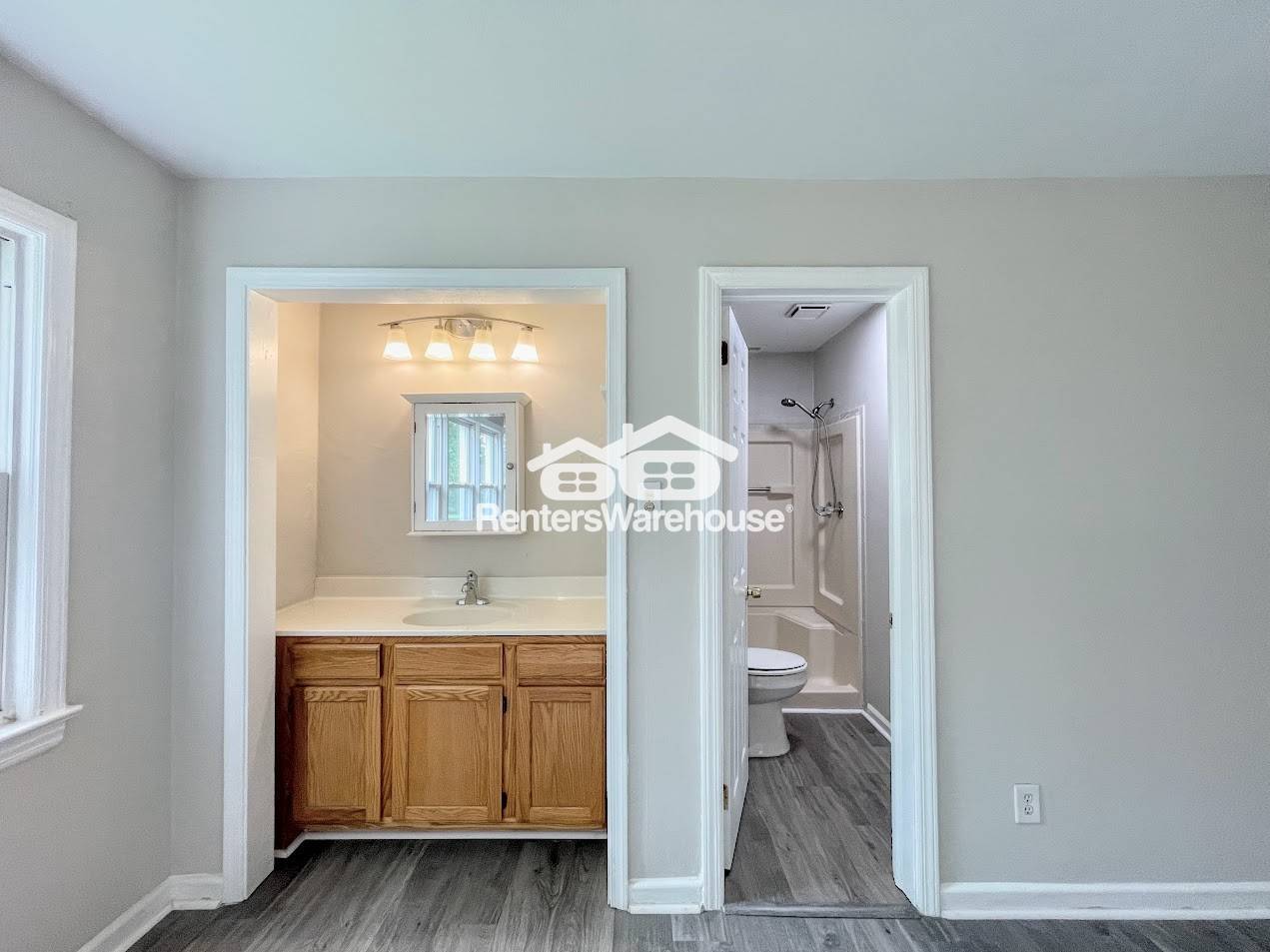 Building Photo - 3032 Belle Haven Dr