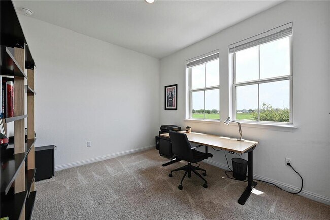 Building Photo - 8100 Mandela Bend