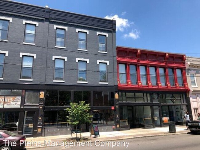 Building Photo - 1313 Hull St