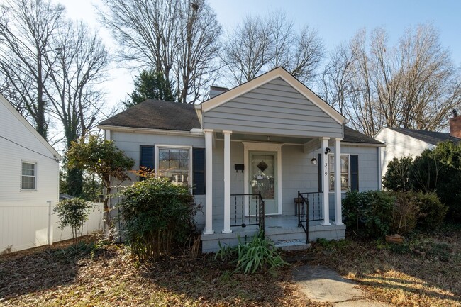 Building Photo - Charming 2-Bedroom, 1-Bath Home in Greensboro