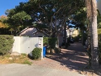 Building Photo - 6564 Del Playa Dr