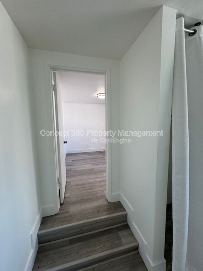 Building Photo - 1139 E Ocean Blvd