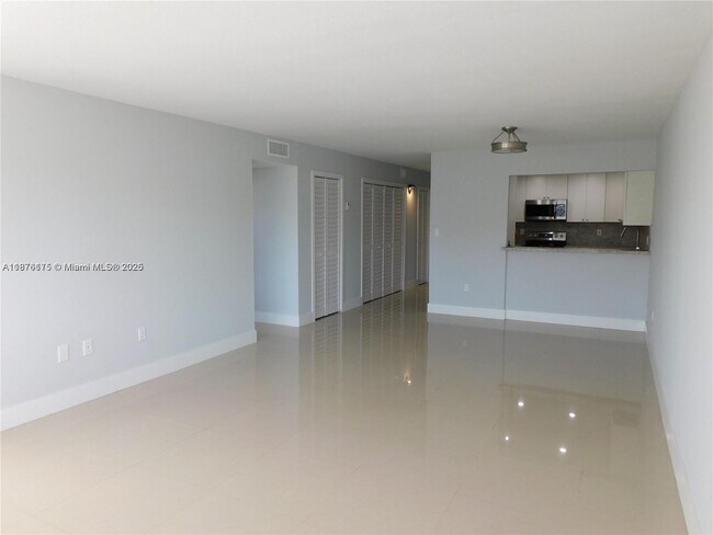 Building Photo - 6930 NW 186th St