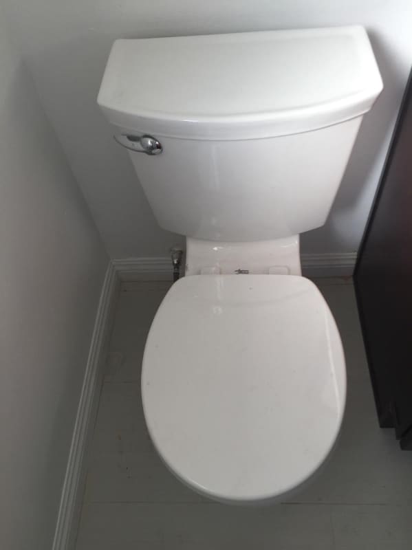 Building Photo - 515 N Nicholson Ave