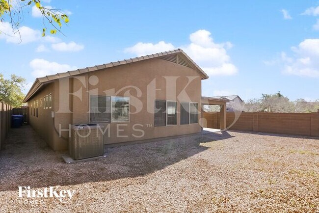 Building Photo - 6120 S 53rd Dr