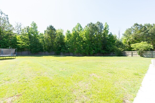 Building Photo - A RARE RENTAL GEM (Coming Soon)