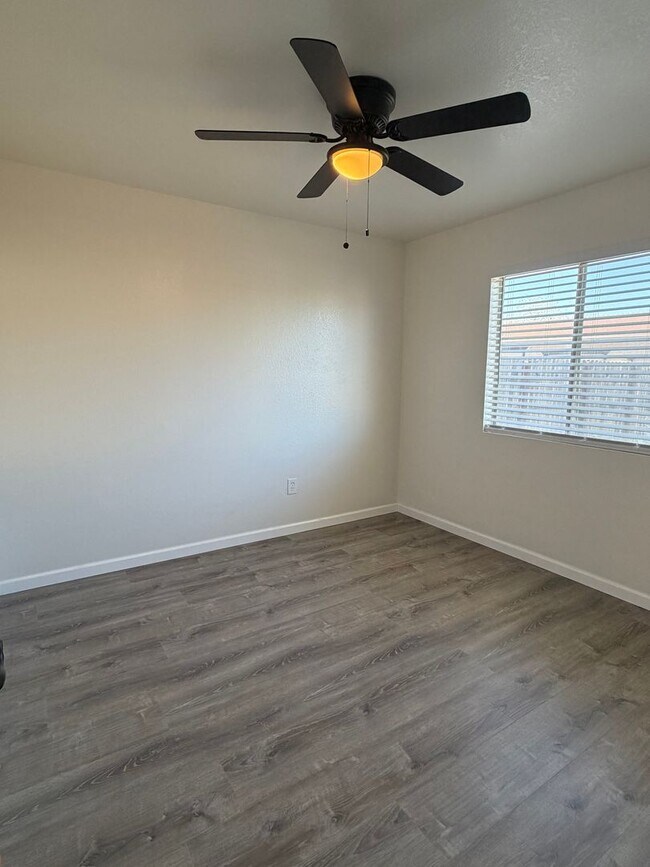 Building Photo - 1762 Willis St