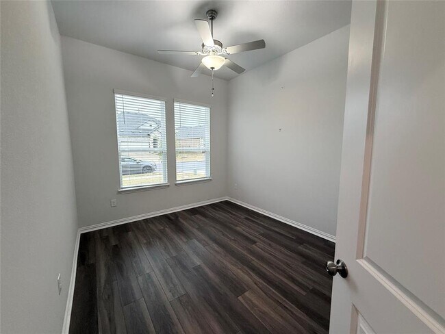 Building Photo - 4516 Sea Salt Dr