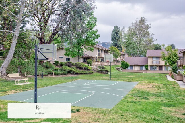 Building Photo - Walnut Valley Unified School District