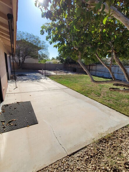 Building Photo - 67155 Ontina Rd
