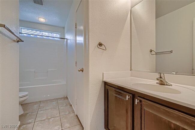 Building Photo - 9027 Quintessa Cove St
