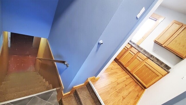 Building Photo - 1679 29th St NE