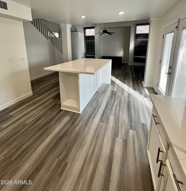 Building Photo - 2721 S 108th Ave