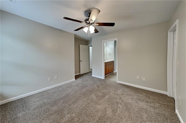 Building Photo - 423 Evans Mill Dr