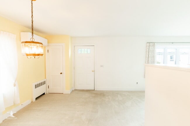 Building Photo - Charming 3BR South Portland Single-Family Home | Sunroom, Garage, Basement Storage & Spacious Yard