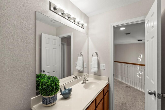 Building Photo - 1222 Glenwood Canyon Ln