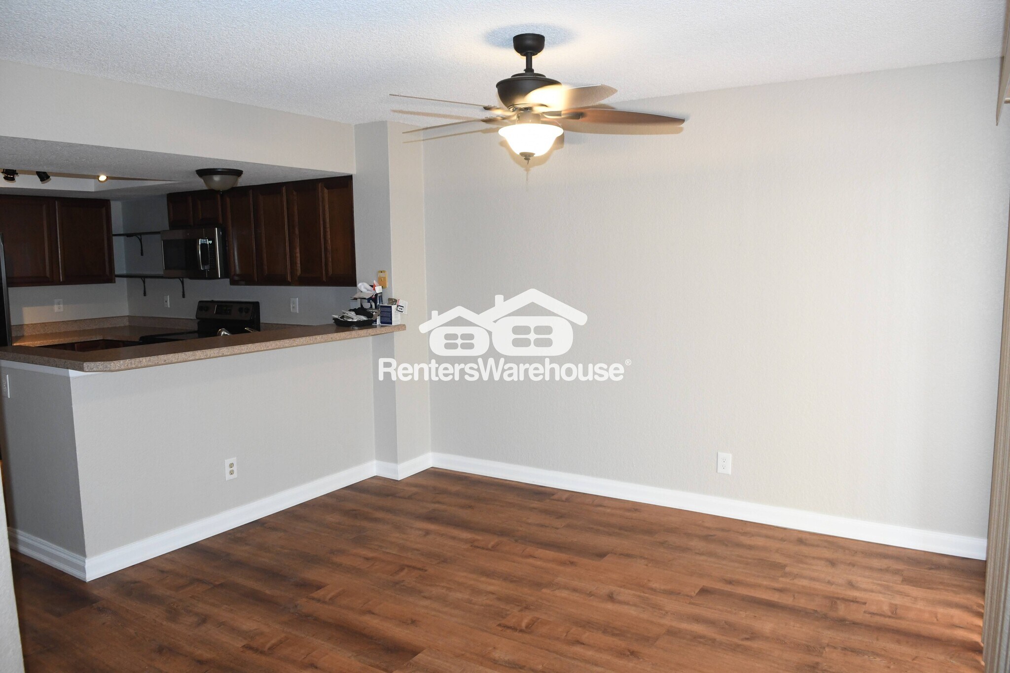 Building Photo - 1502 N Central Dr
