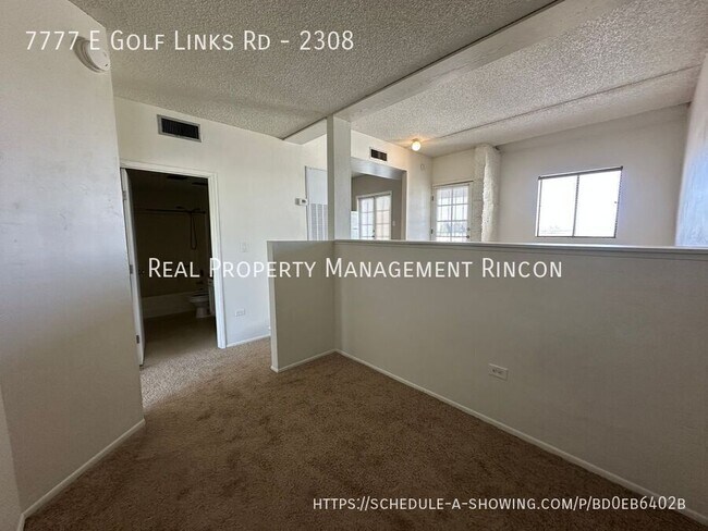 Building Photo - 7777 E Golf Links Rd