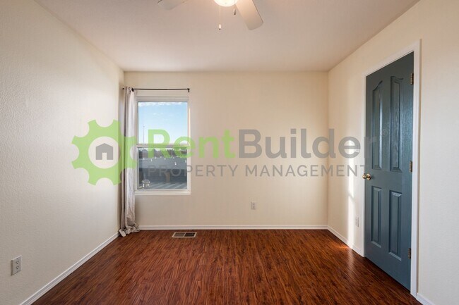 Building Photo - CALL US TODAY AT (505) 808-6467 TO SCHEDUL...