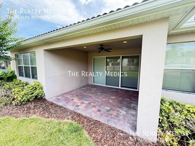 Building Photo - 11867 Padua Ln
