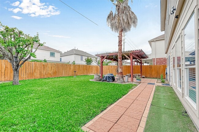 Building Photo - 19443 Maywood Falls Cir