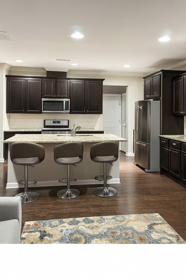 Building Photo - 850 New Derby Ln