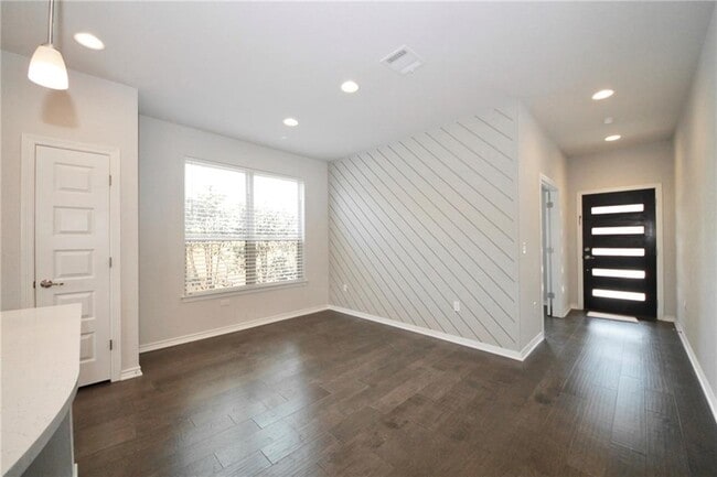 Building Photo - 14504 McCoy Lp