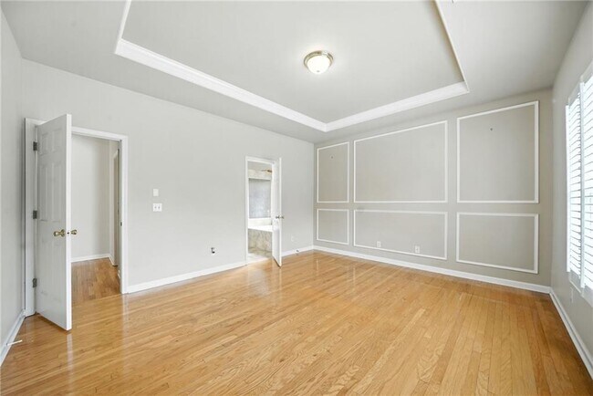 Building Photo - 3966 Kendall Cove