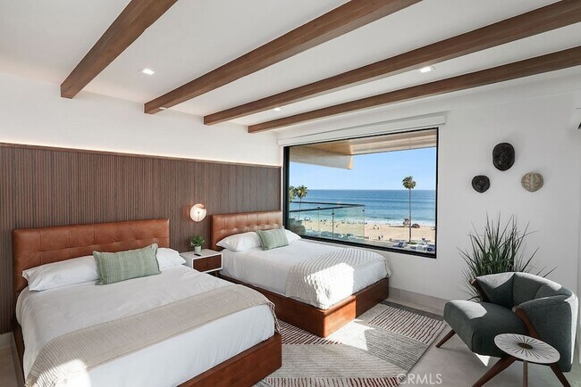 Building Photo - 3047 Ocean Blvd